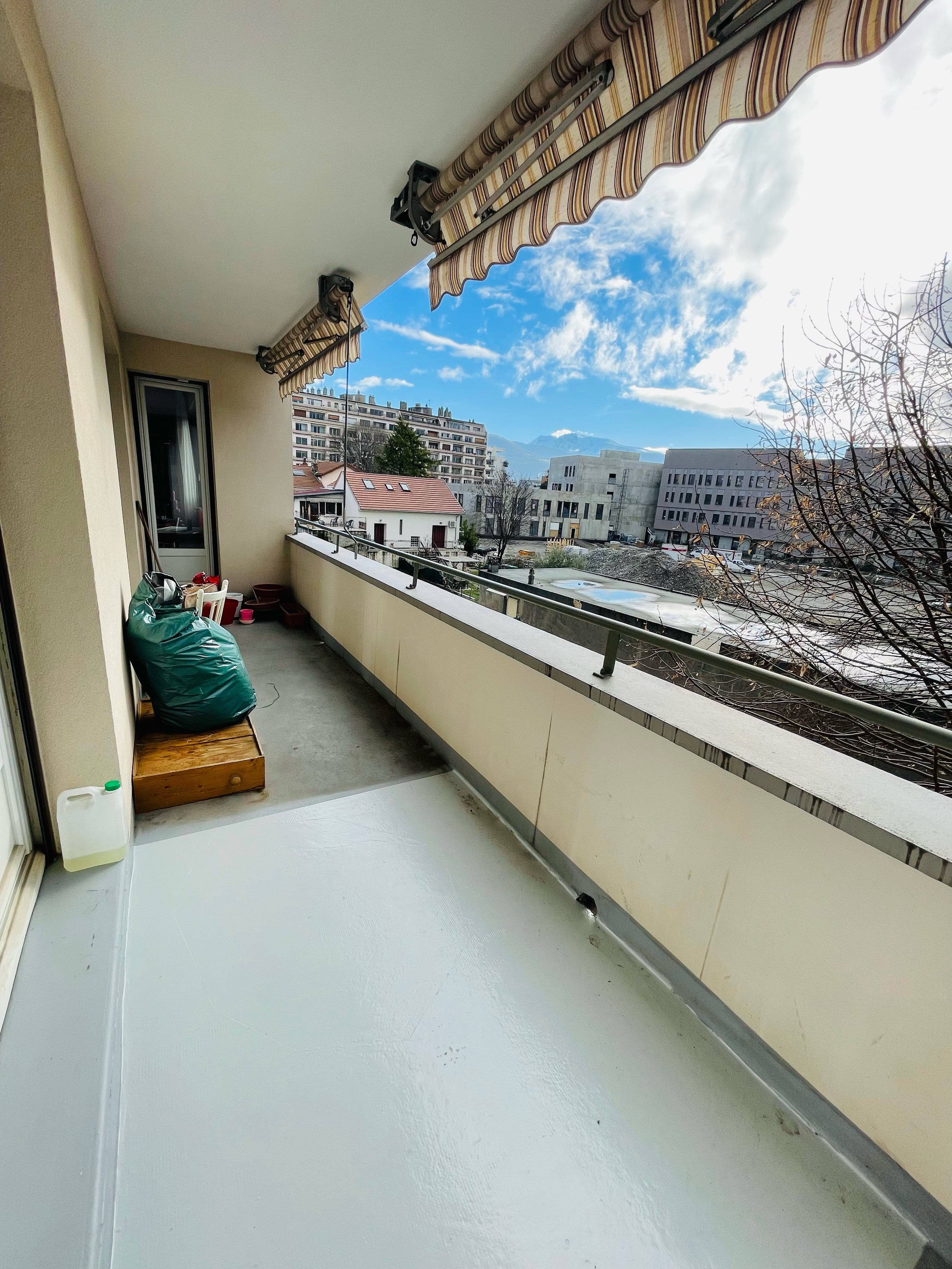 Vente Grenoble Gustave Rivet / Caserne de Bonne t6 141 m² calme